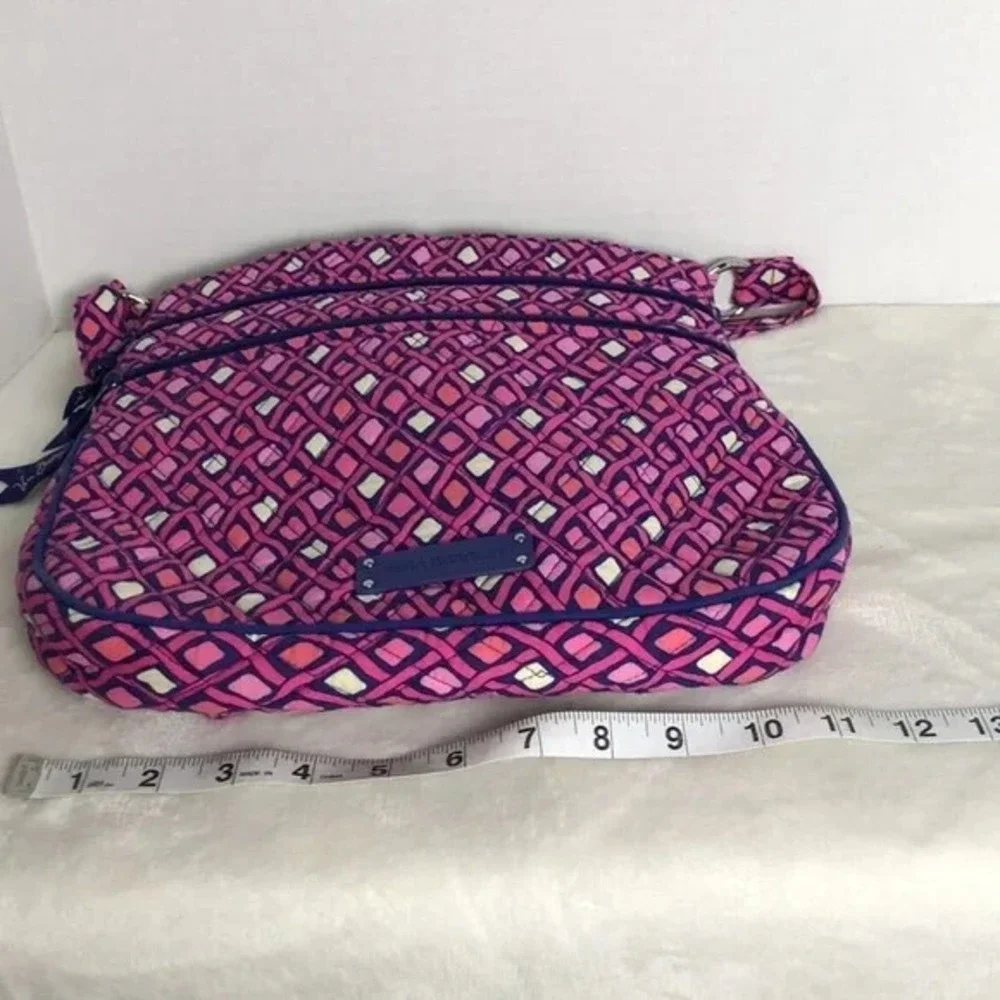 VERA BRADLEY Katalina Pink‎ Triple Zip Crossbody Shoulder Bag Purse Quilted